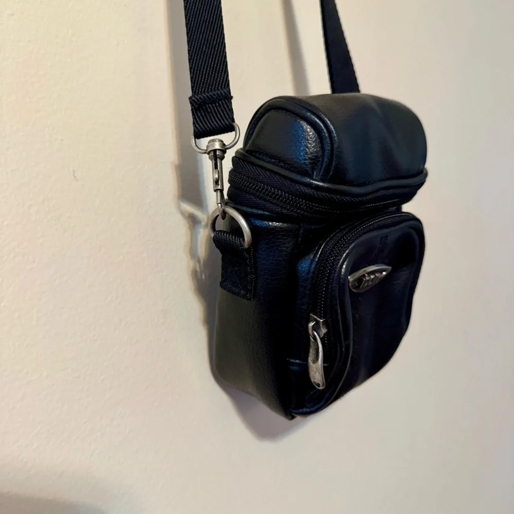 Icon Black Leather Camera Bag Crossbody Case Belt Bag Strap